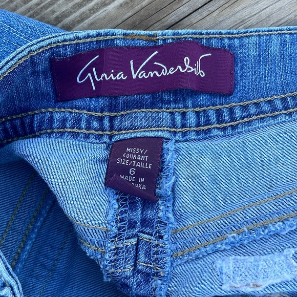 Gloria Vanderbilt Denim Skirt - Picture 5 of 6